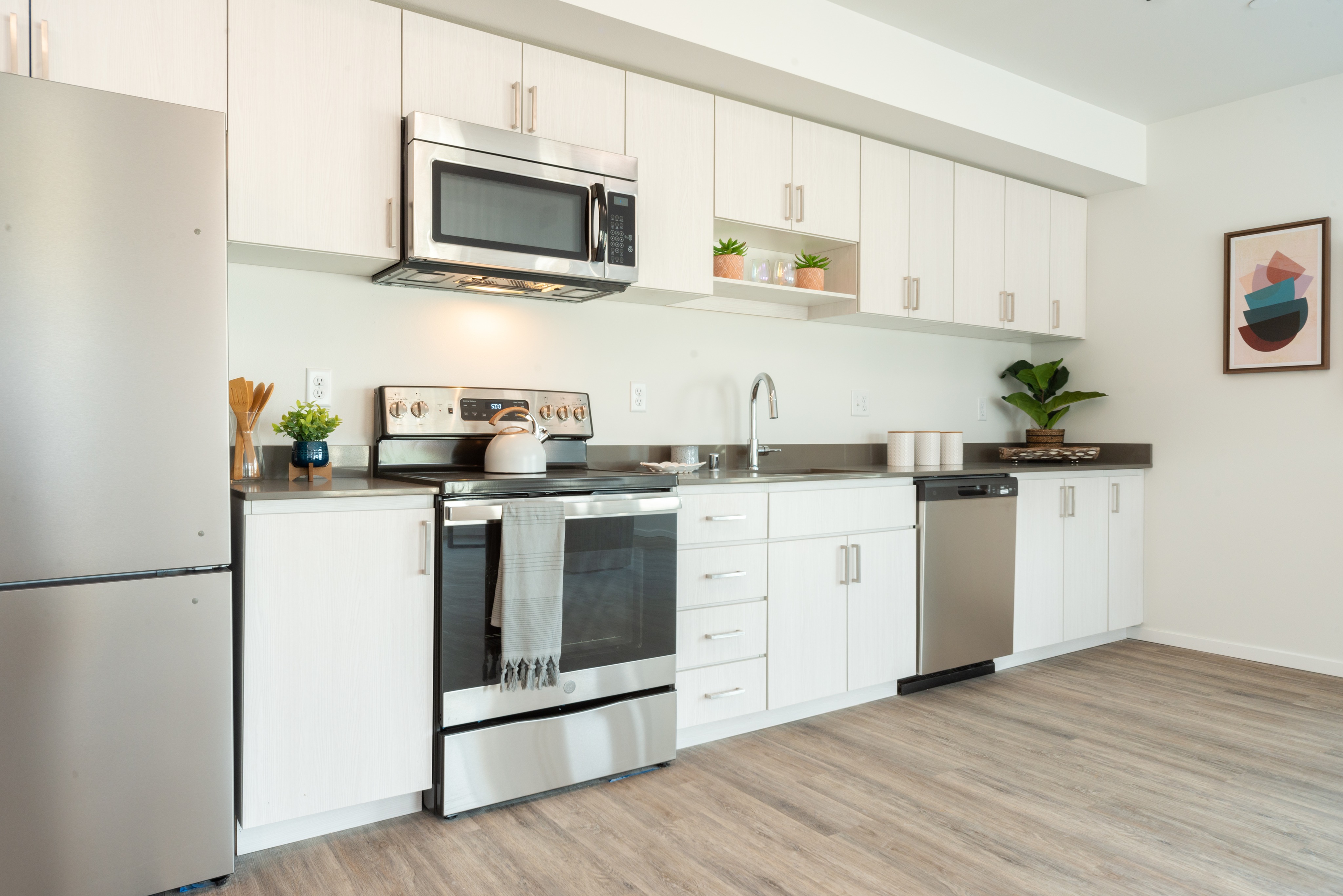 Kitchen storage