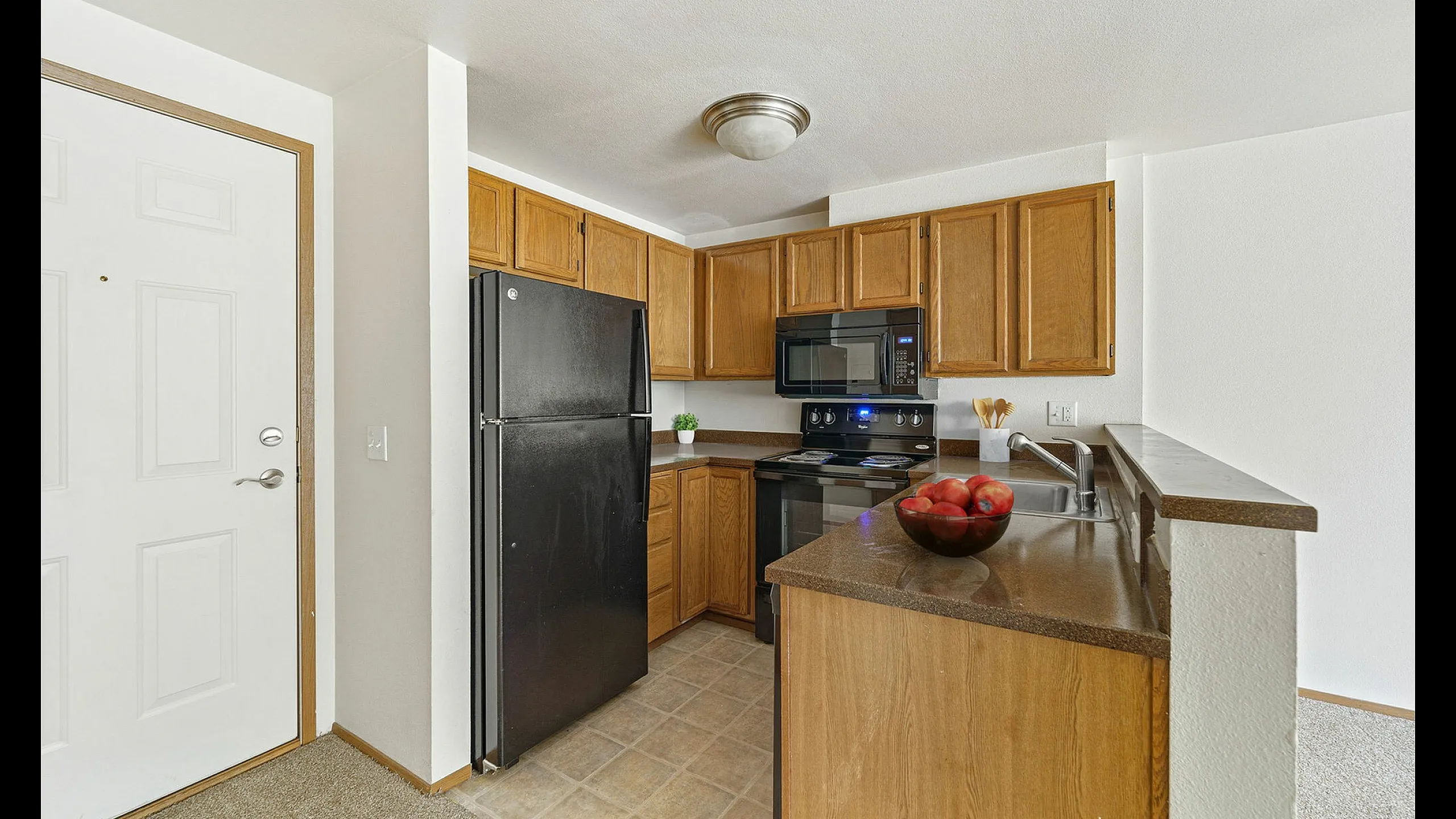 Ashford Apartments - Wooden Kitchen Cabinets