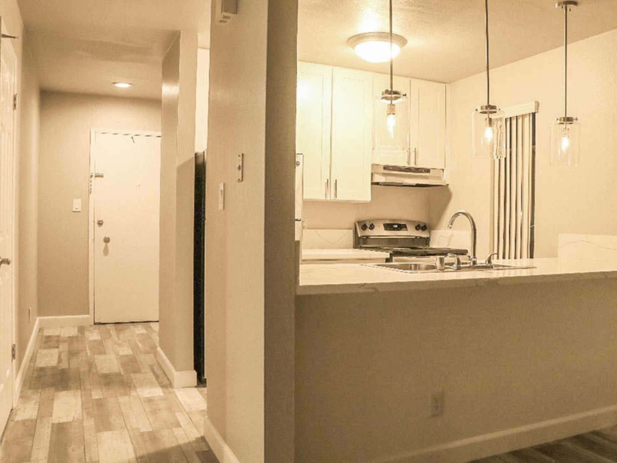 1 2 Bed Apartments Check Availability Peacock Apartments