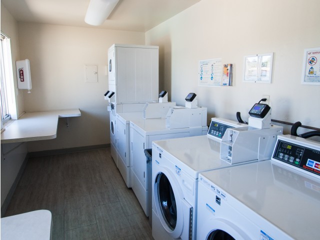 Laundry Center