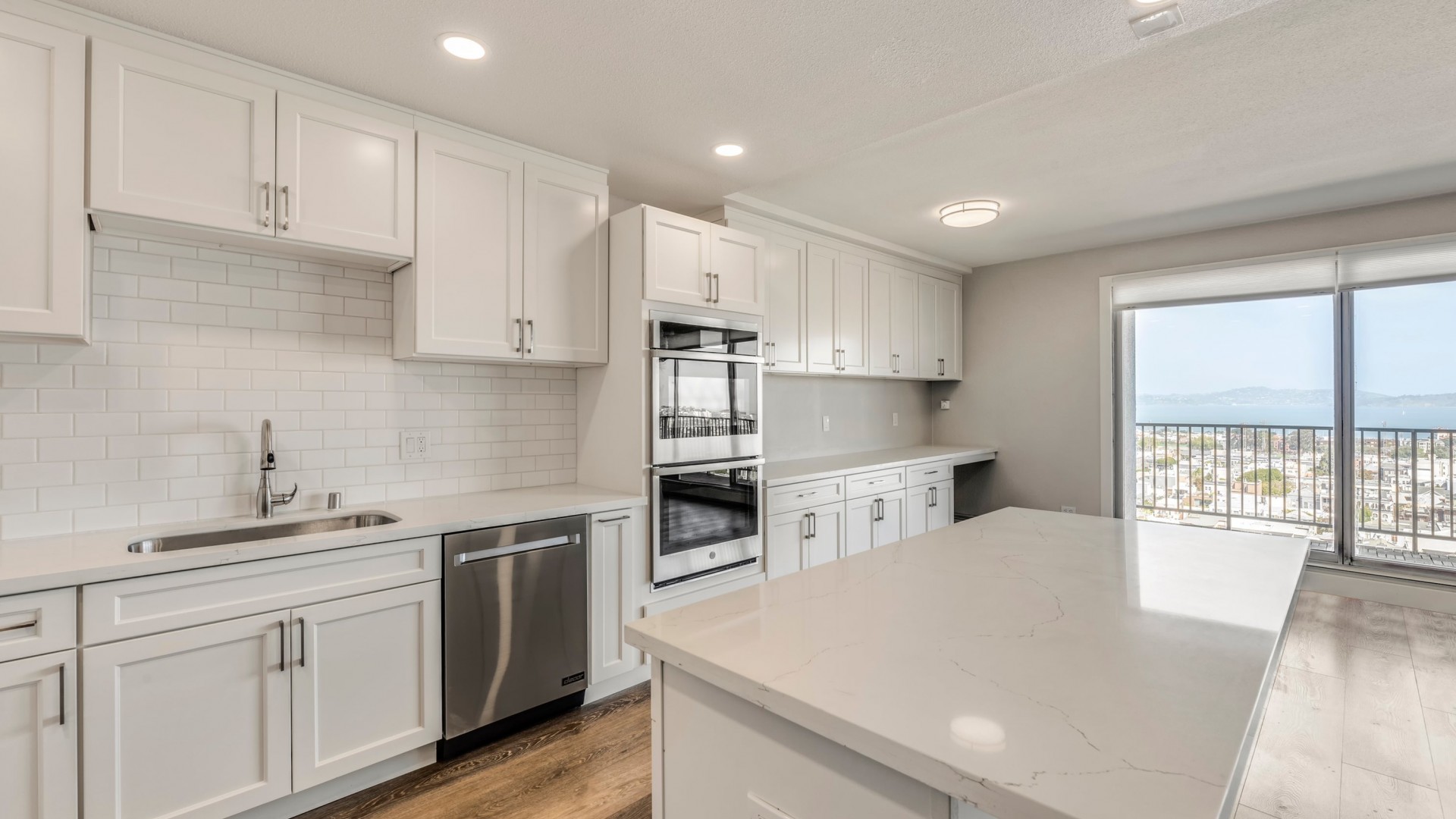 Modern Kitchen at 2030 Vallejo Street