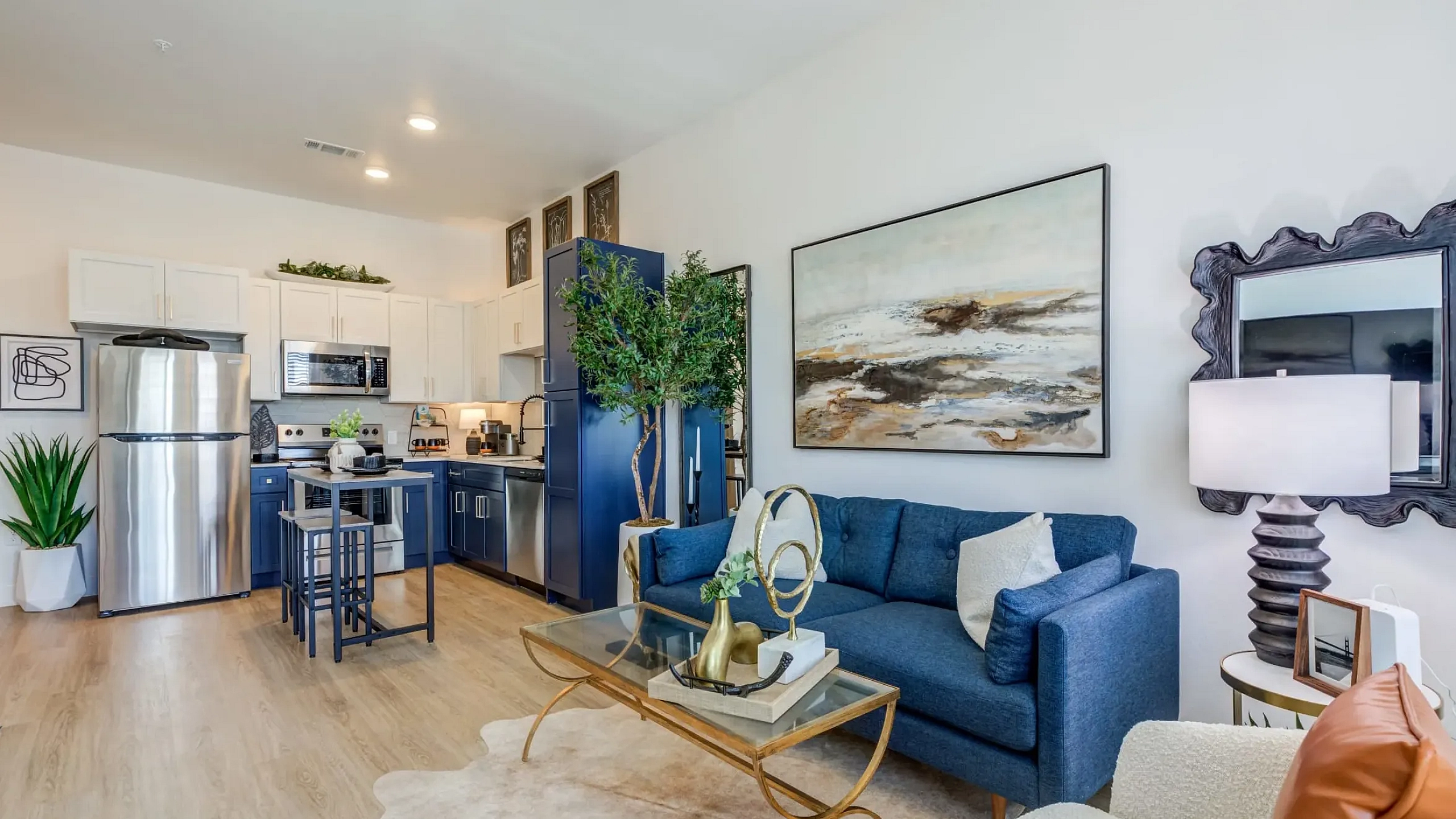 Stone Mesa Luxury Flats | Apartments In Colorado Springs, CO