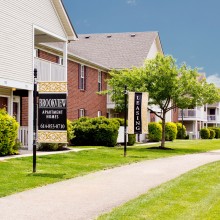 Brookview at Templeton and Noble Park - Columbus Apartments