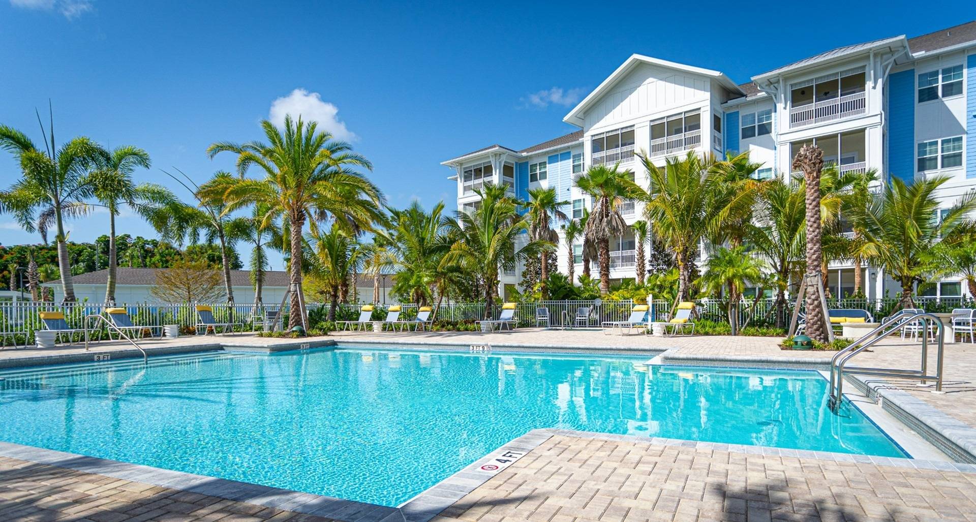 Sovana at Stuart pool