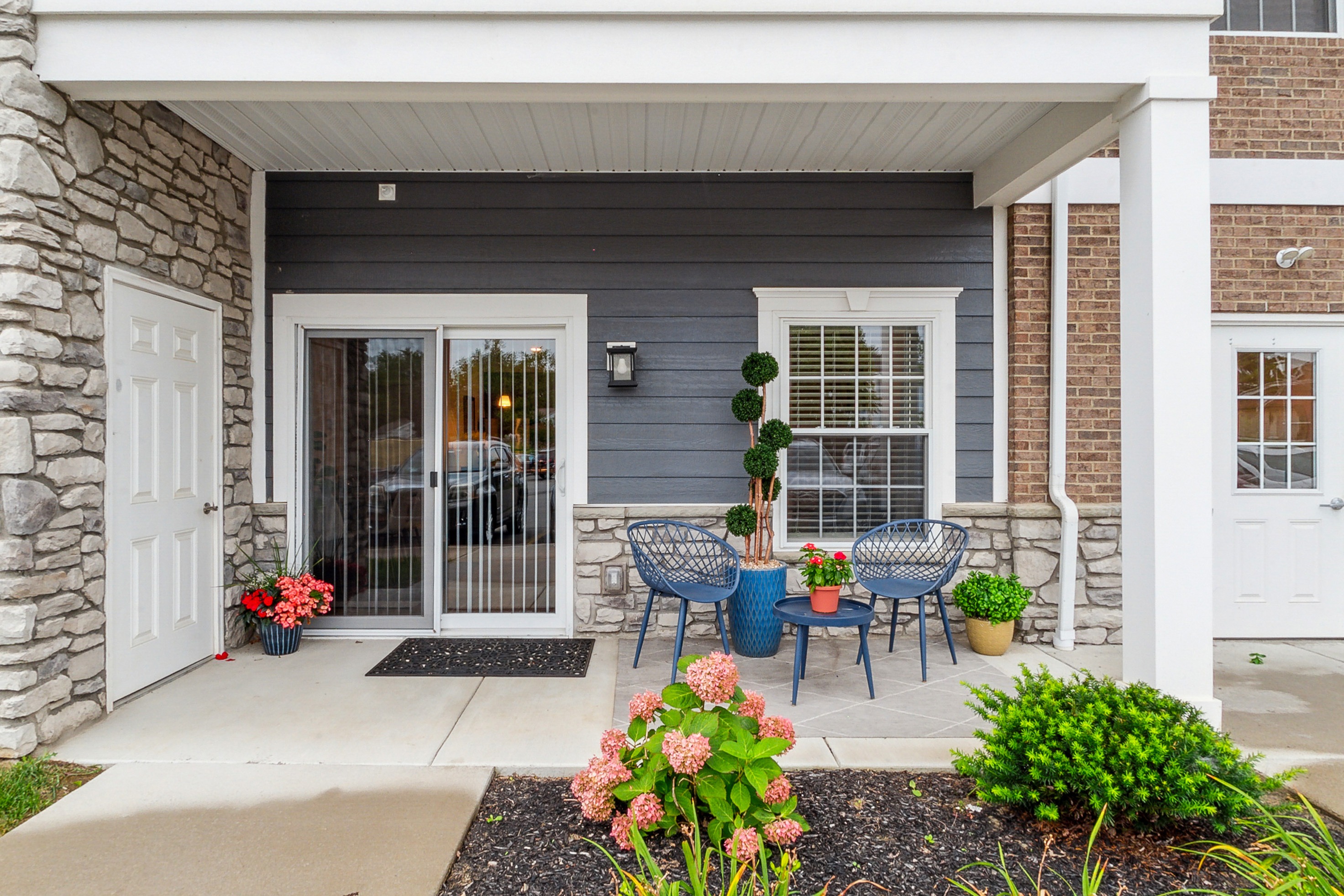 Amenities Asher Crossing Williamsville, NY