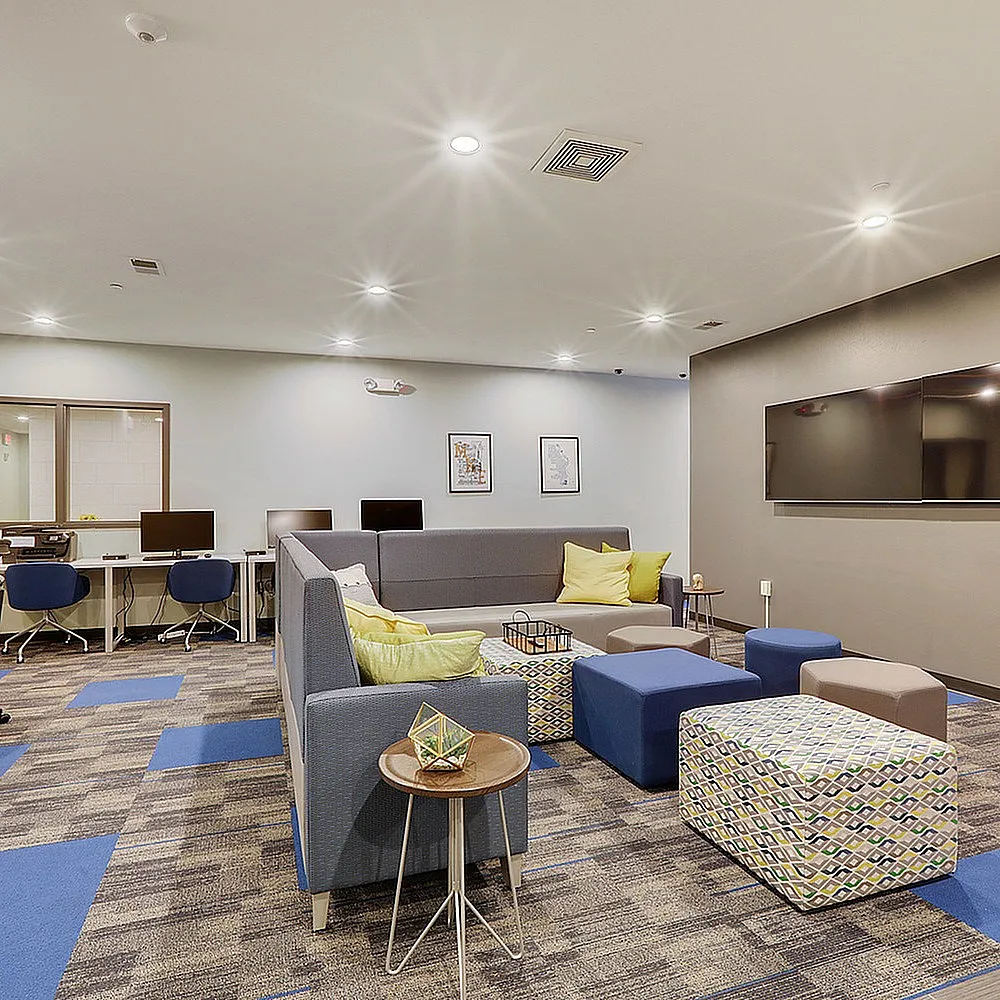 The Park at 1824 Student Apartments