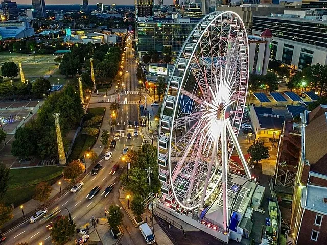Skyline Ferris Wheel at Night - The Lofts at Atlantic Station Apartments in Atlanta Georgia