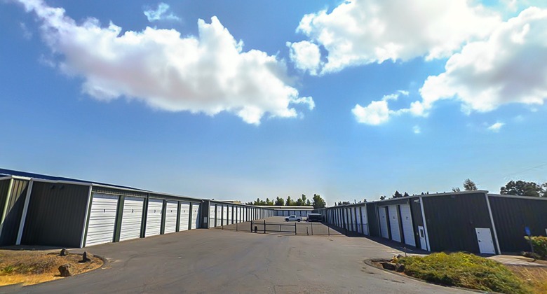 executive rv storage-aurora or