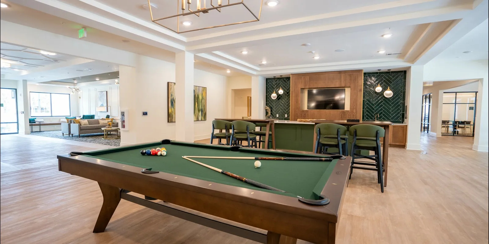 APARTMENTS,SAN MARCO, POOL, JACKSONVILLE