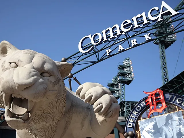 Comerica Exterior