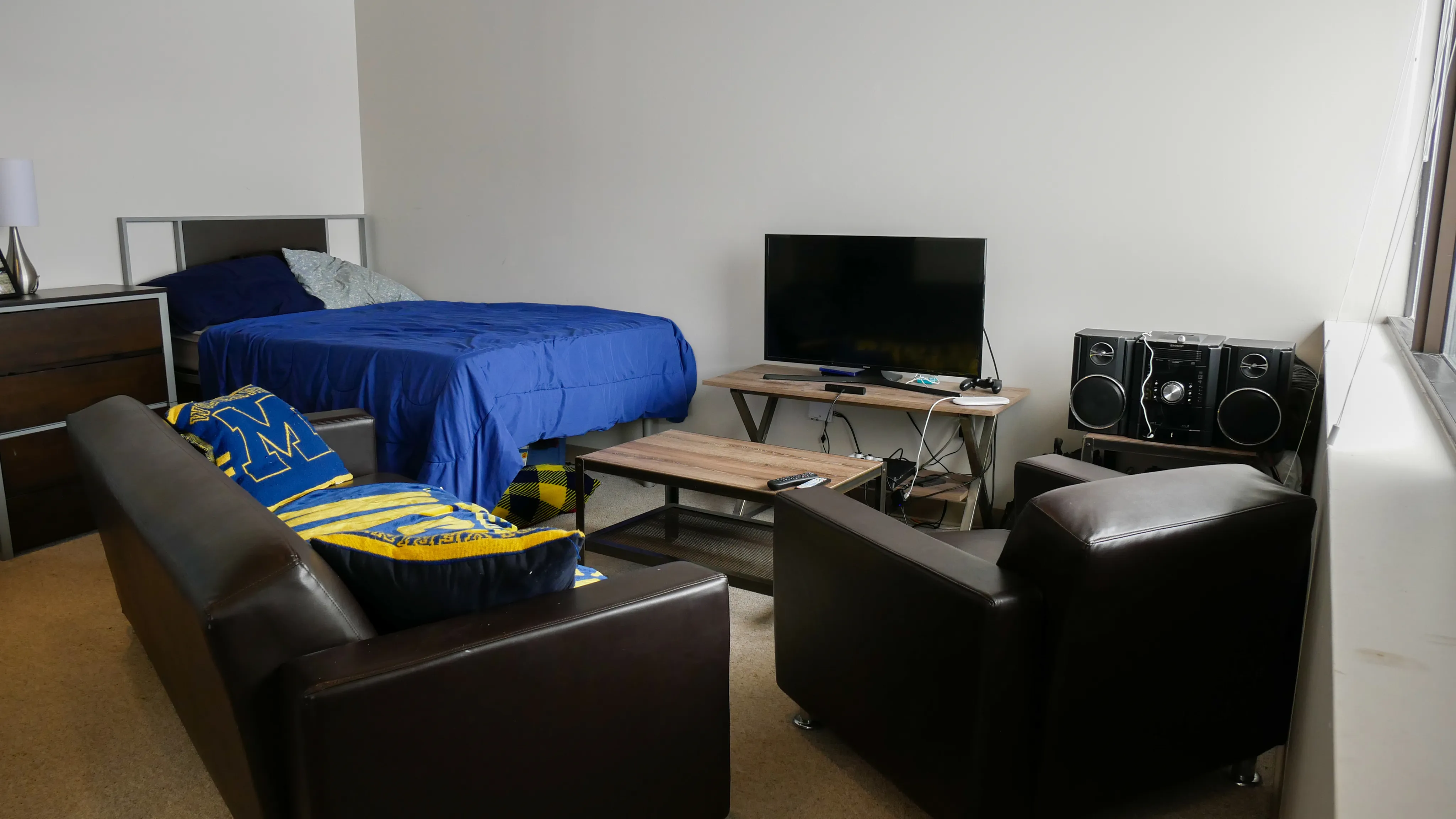 Loft Studio DLX 3 | The Union at Dearborn | Dearborn Apartments