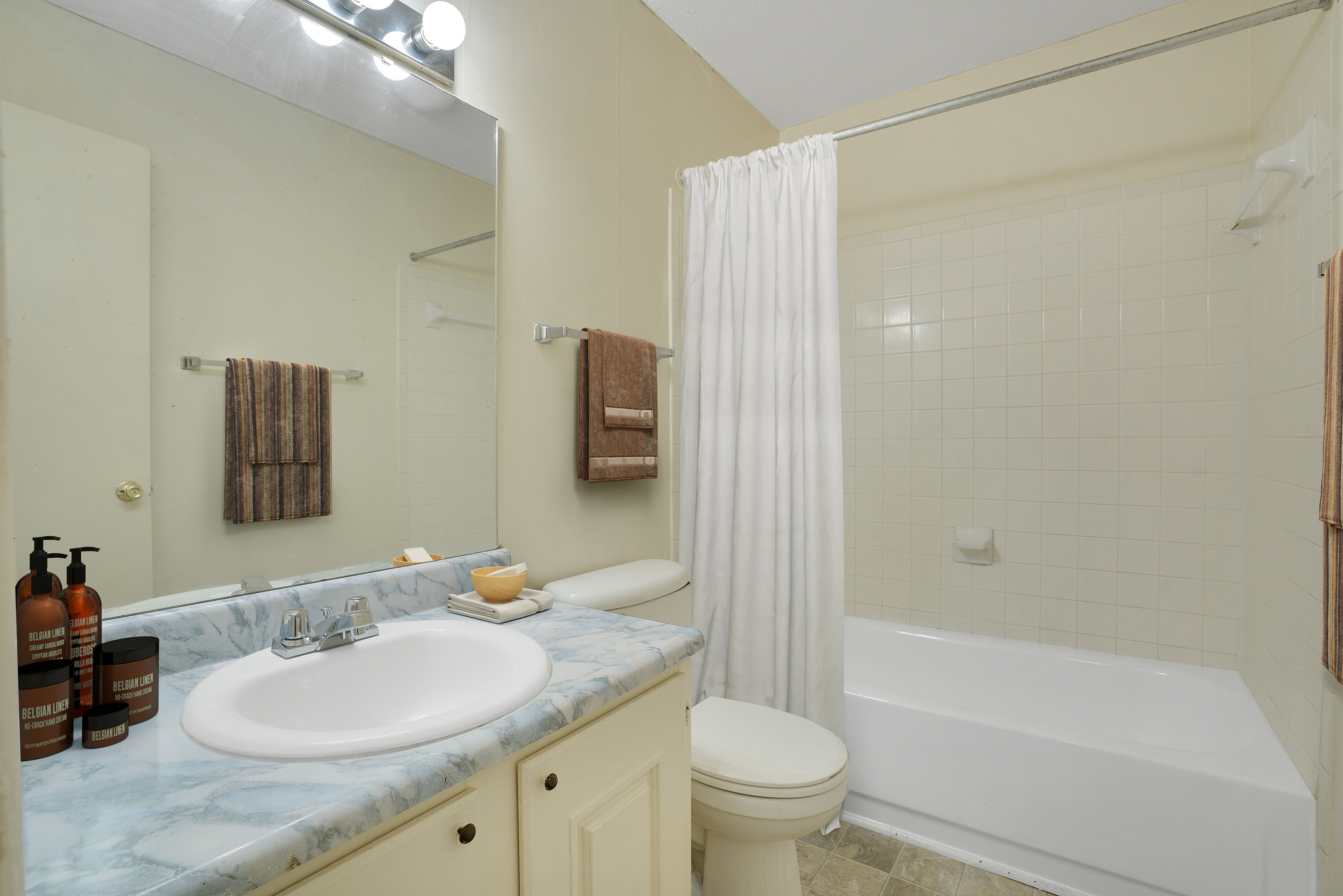 Photos & Tours Alera West Apartments In Columbia, SC