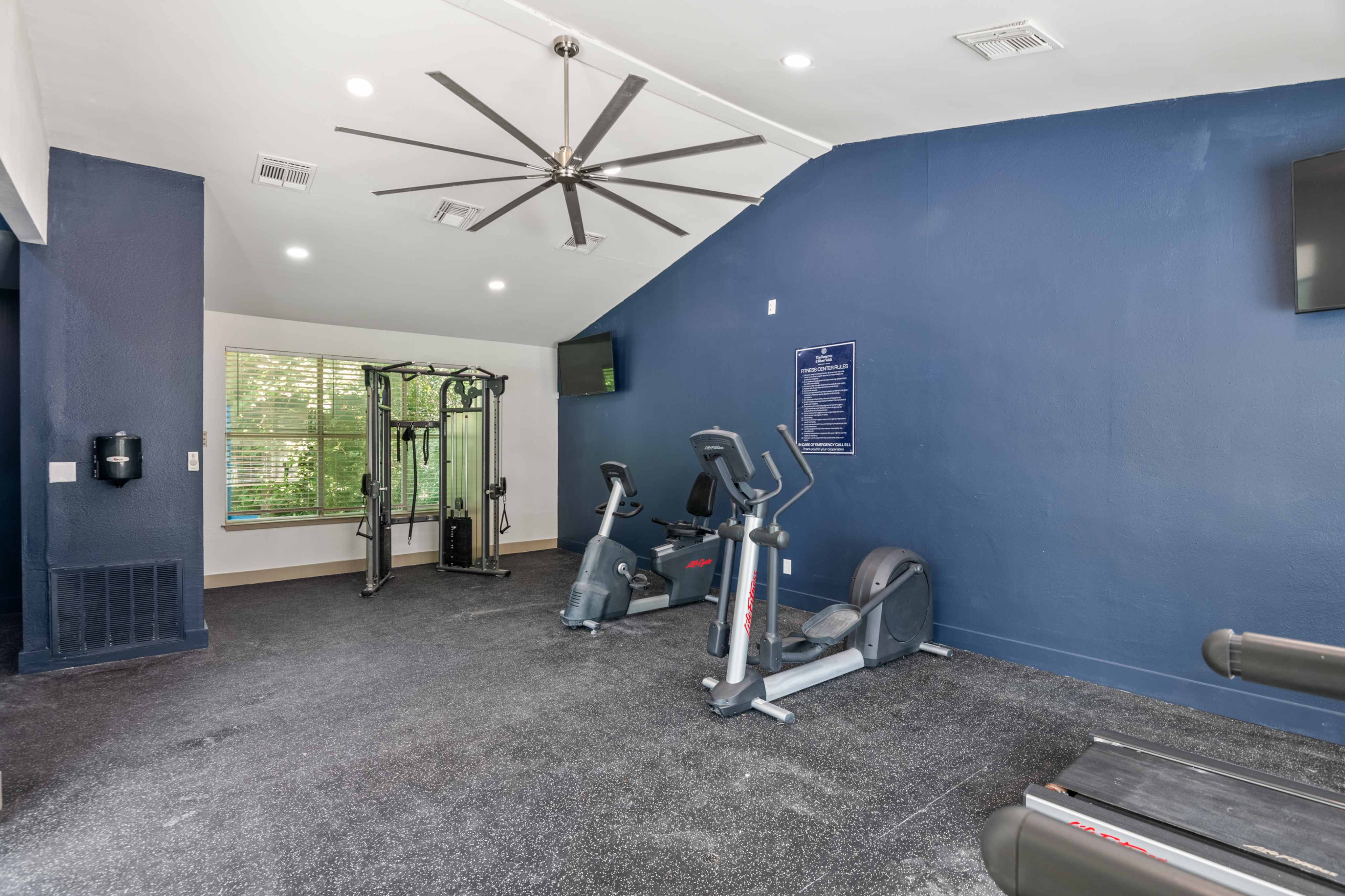 24 Hour Fitness Center