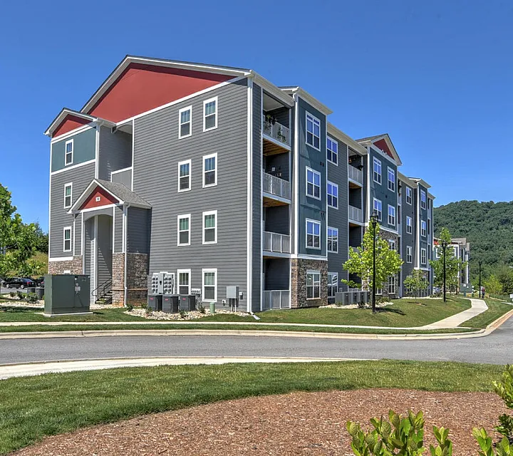10 NB Building Exterior