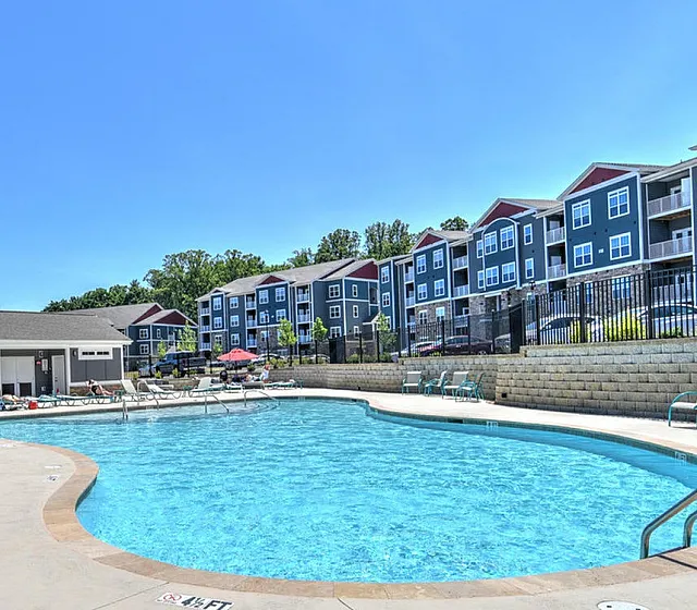 10 NB Pool