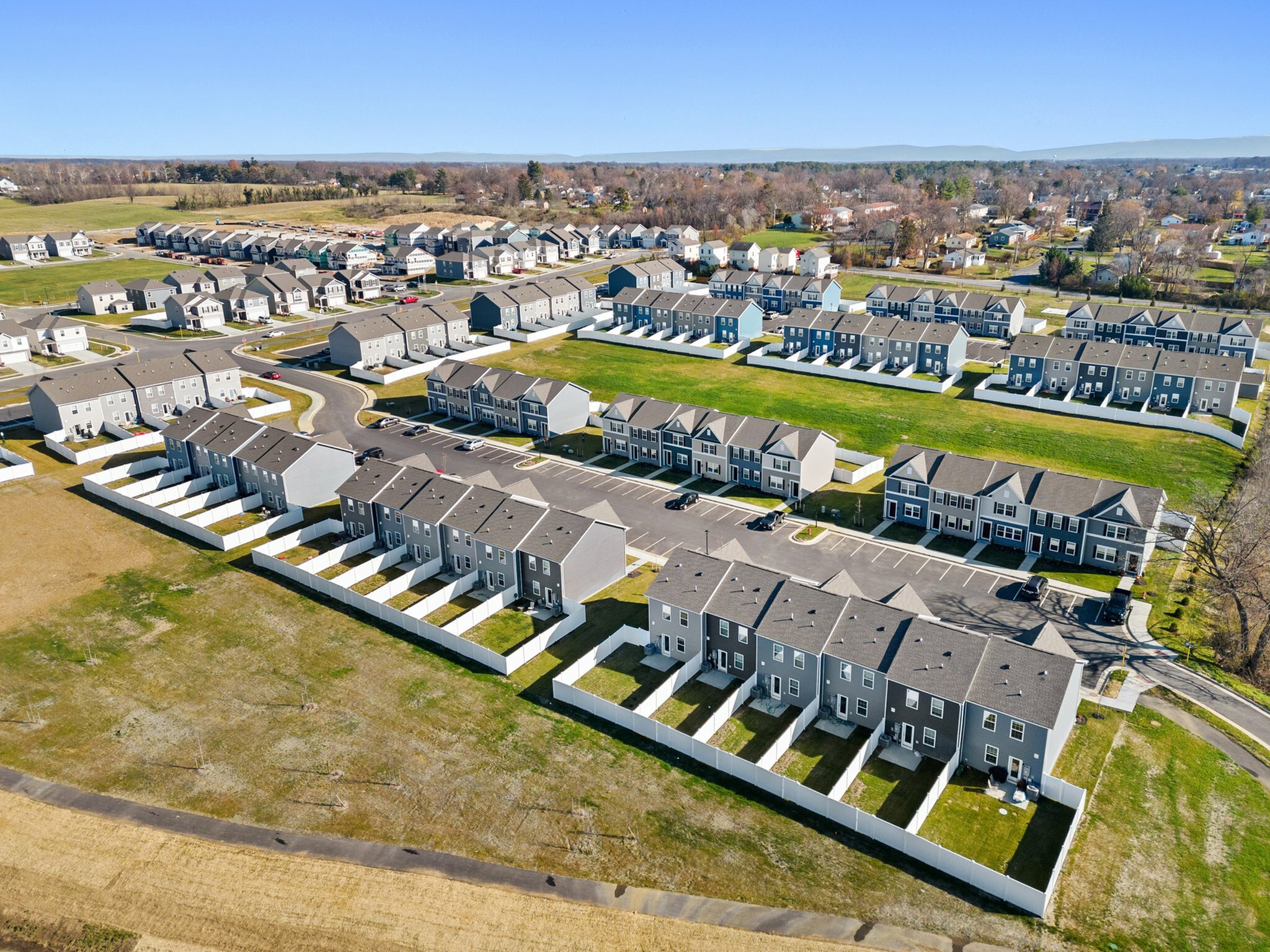 West Wind Townhomes Apartments In Stephens City, VA
