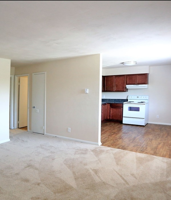 Dwell in Chic's Beach Apartments In Virginia Beach, VA