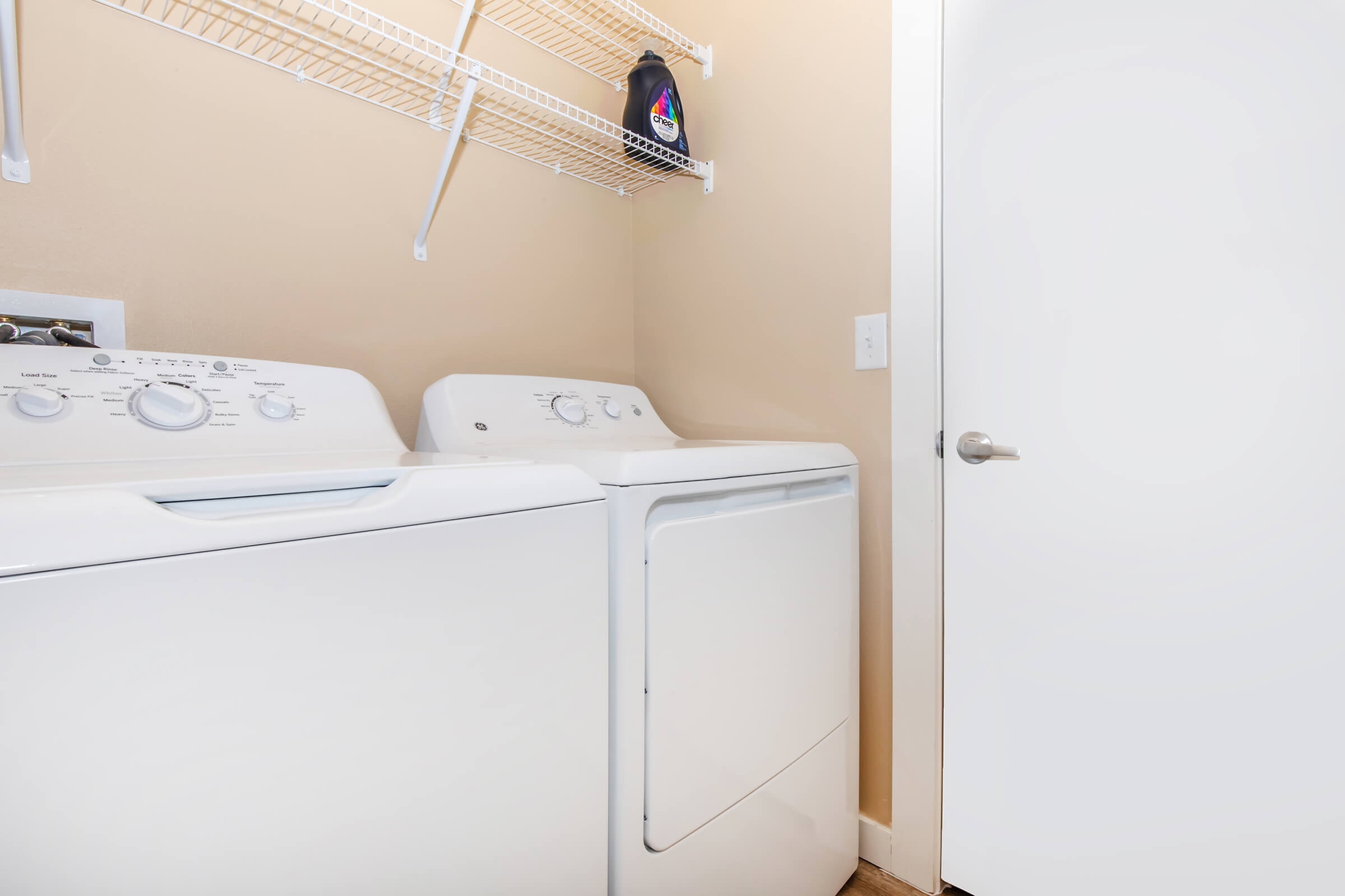 B Floor Plan, Laundry