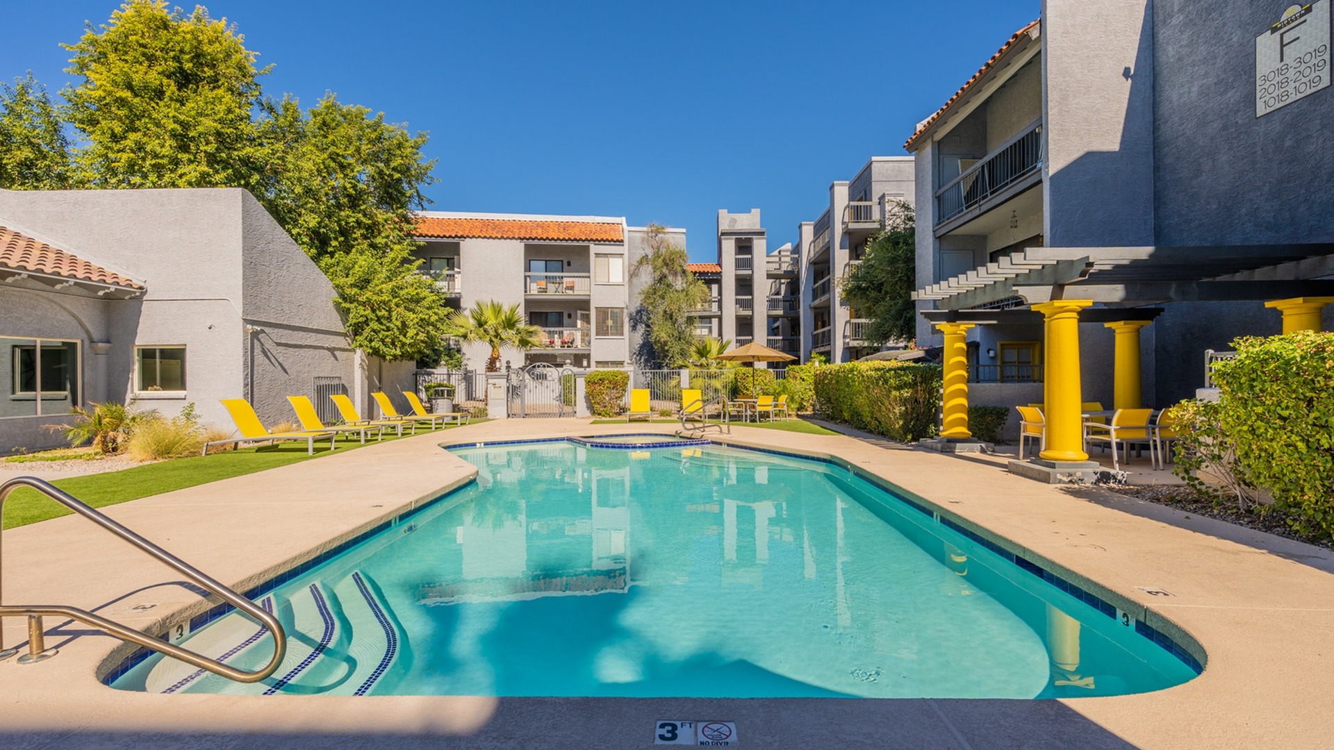 Midtown Flats Pool