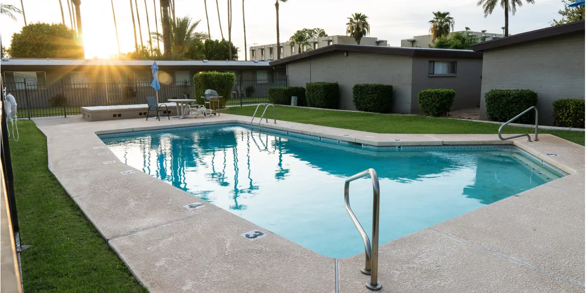 Tropicana Resort-Style Pool