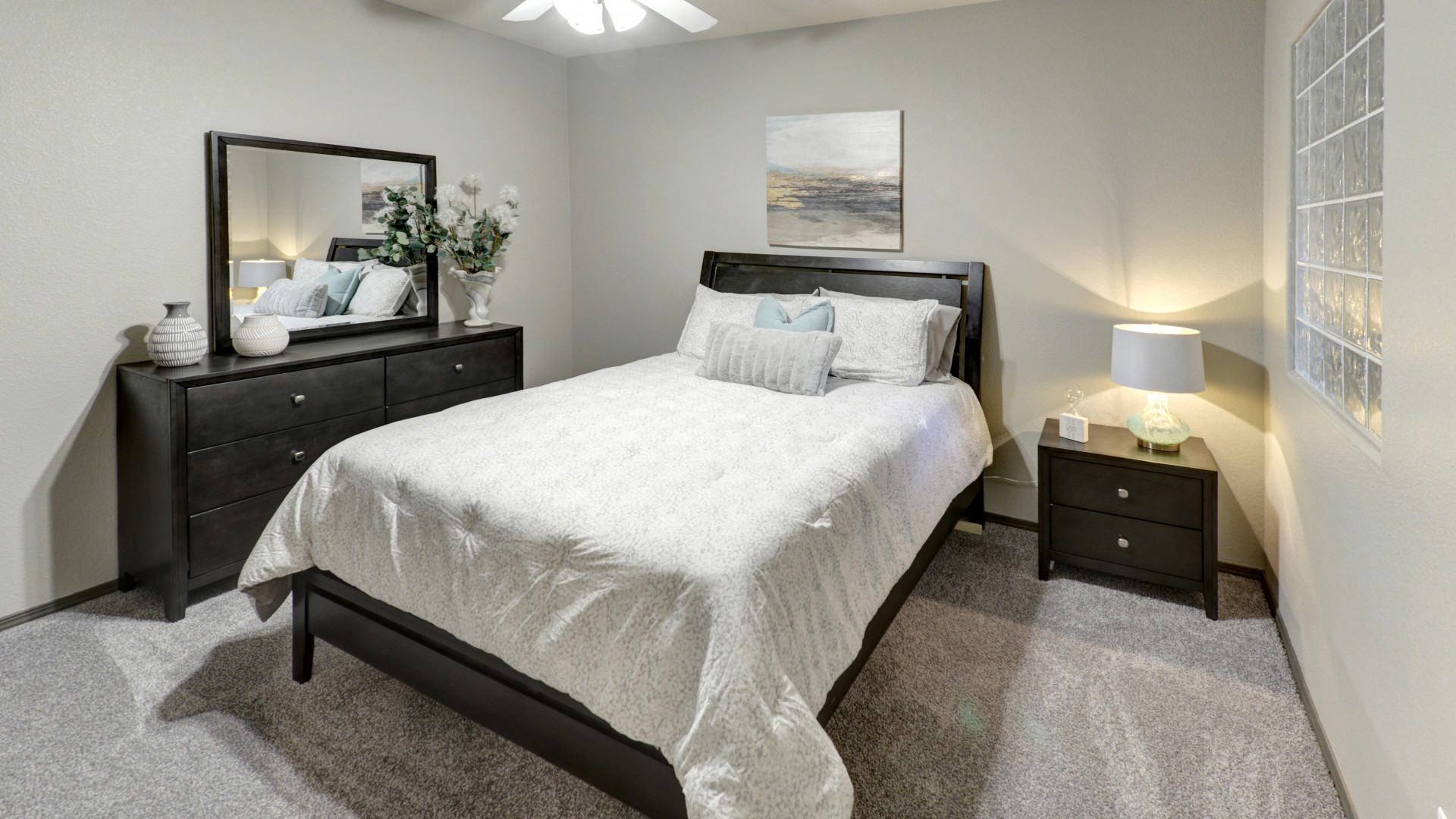 Luxurious Bedroom