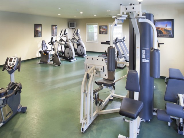 Image of Fitness Center for Greenview Village Apartments