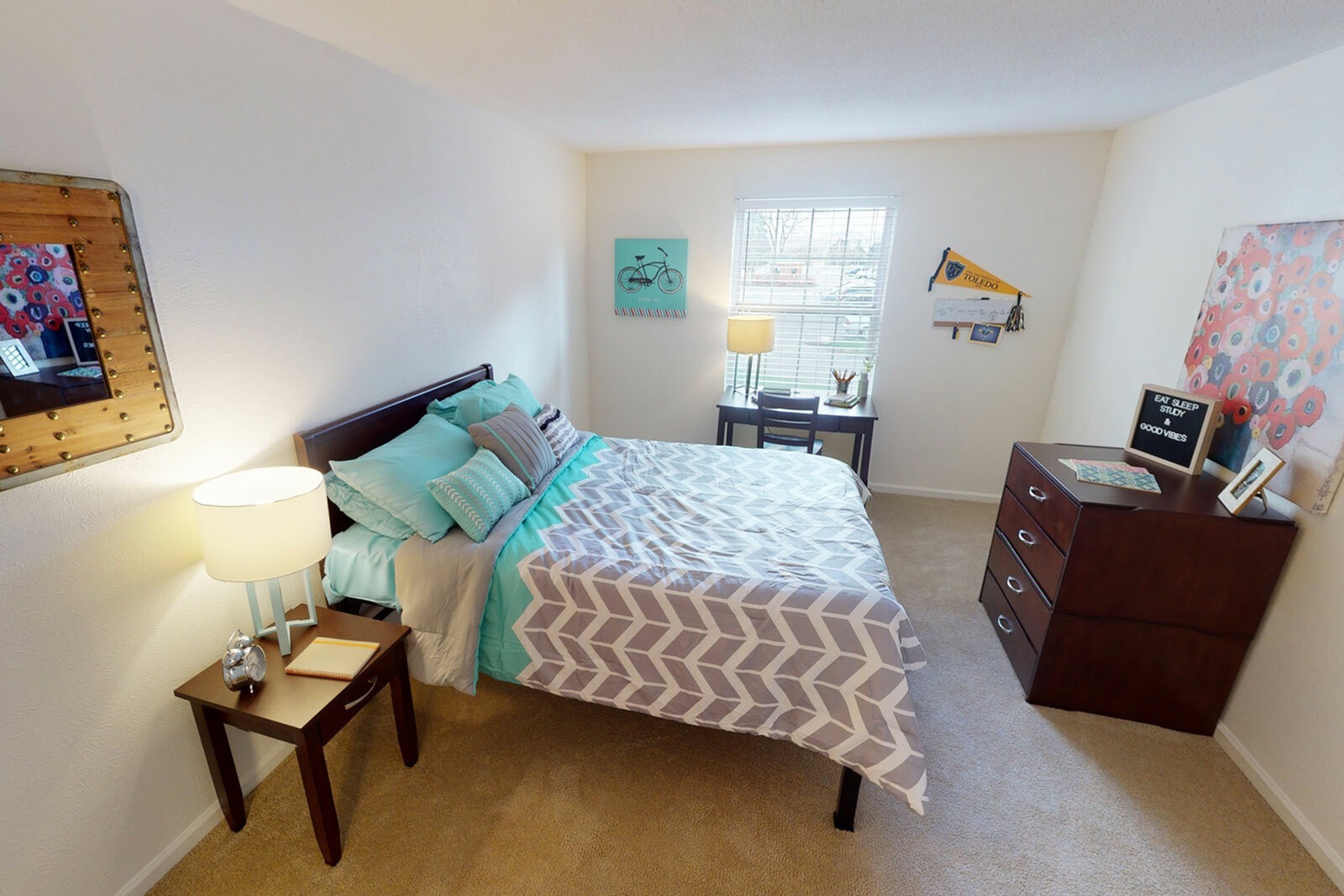 Gallery & Virtual Tours University Hills Apartments Near University of Toledo