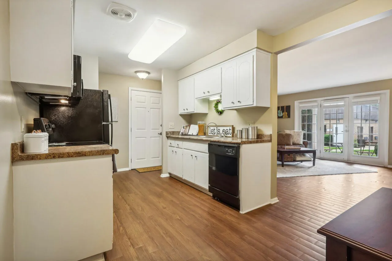 Gallery & Virtual Tours Student Apartments In Kent, Ohio