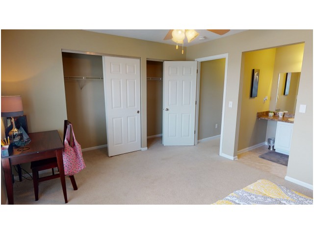 Ample Closet Space  | The Commons | Apartments in Oxford OH