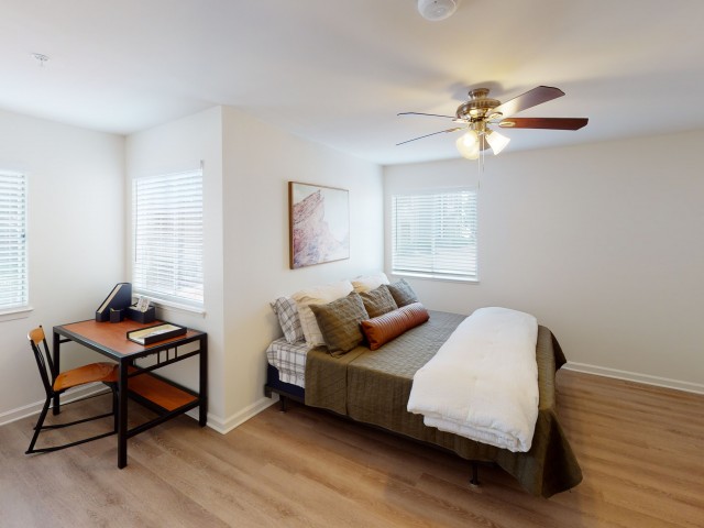 Deluxe bedroom with king size bed | The Preserve at Tuscaloosa | UA Off Campus Housing
