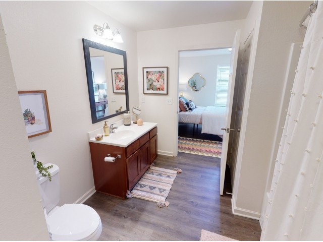 Private Bathroom  | Trifecta Apartments | Louisville, KY Apartments