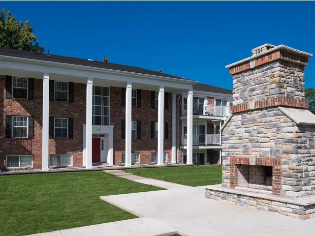 Outdoor Fireplace | University Hills | Apartments Near University Of Toledo