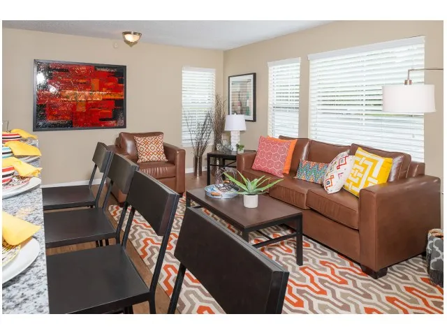 Renovated Interiors | Hawks Landing | Miami University Off Campus Apartments