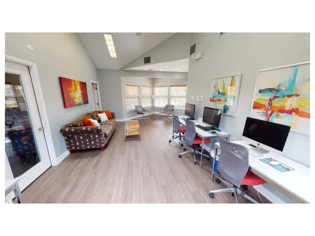 Resident Business Center | Hawks Landing | Apartments In Oxford Ohio