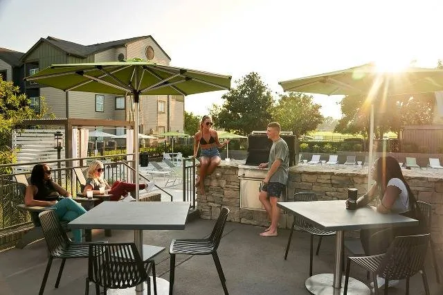 Outdoor Kitchen