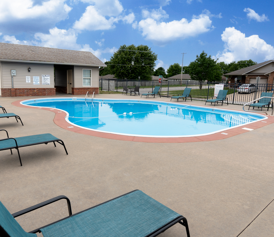 Oakwood Heights Apartments In Republic, MO