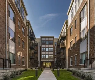 Clinton West Ohio City Apartments