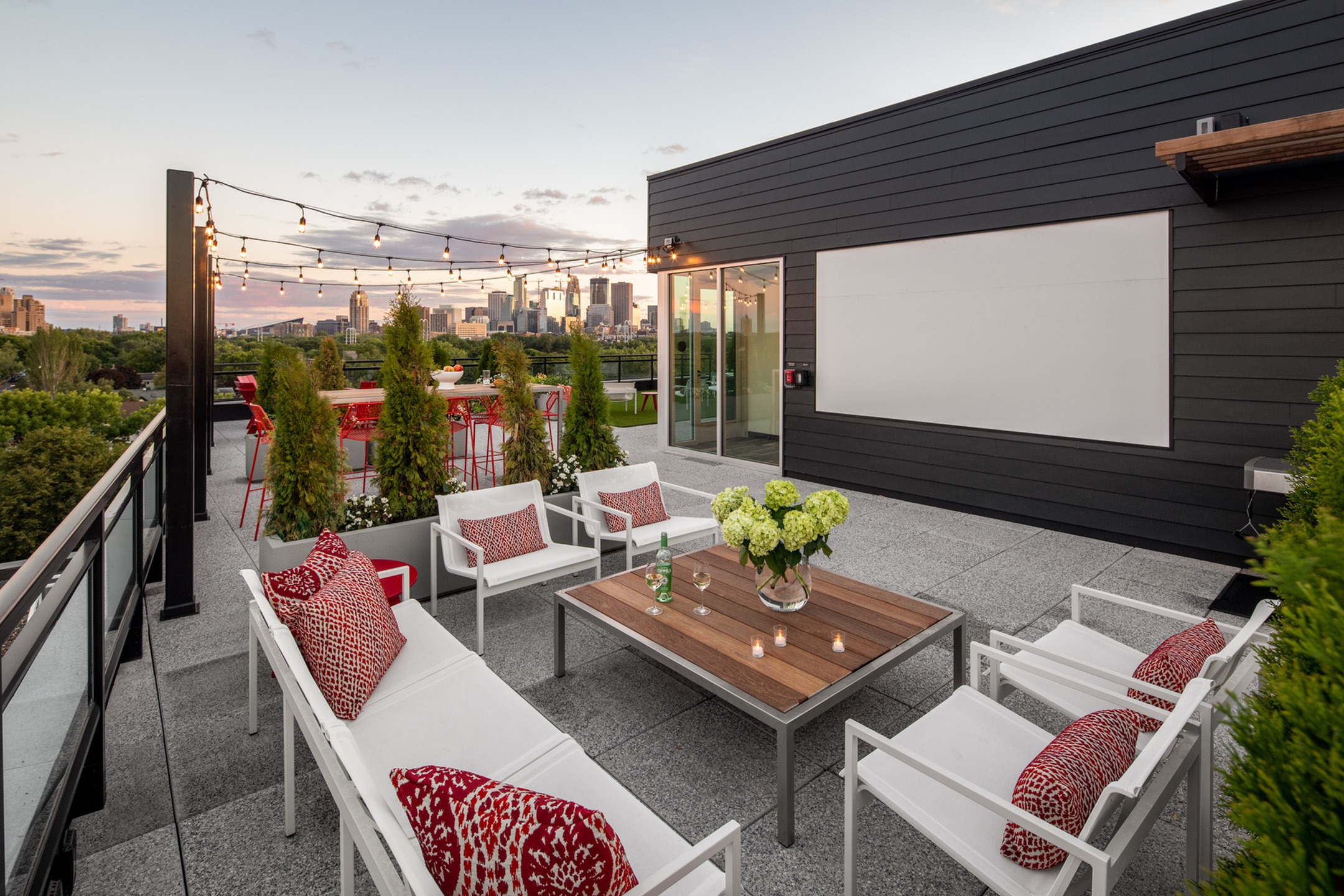 Frances Rooftop Zone 3