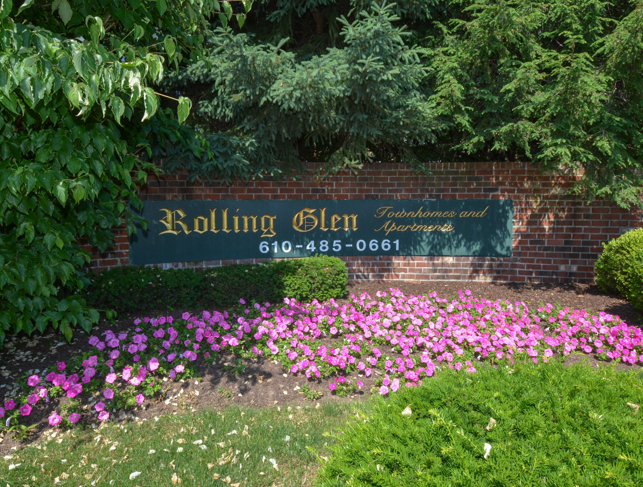 Apartments For Rent In Boothwyn PA | Rolling Glen Townhomes and Apartments