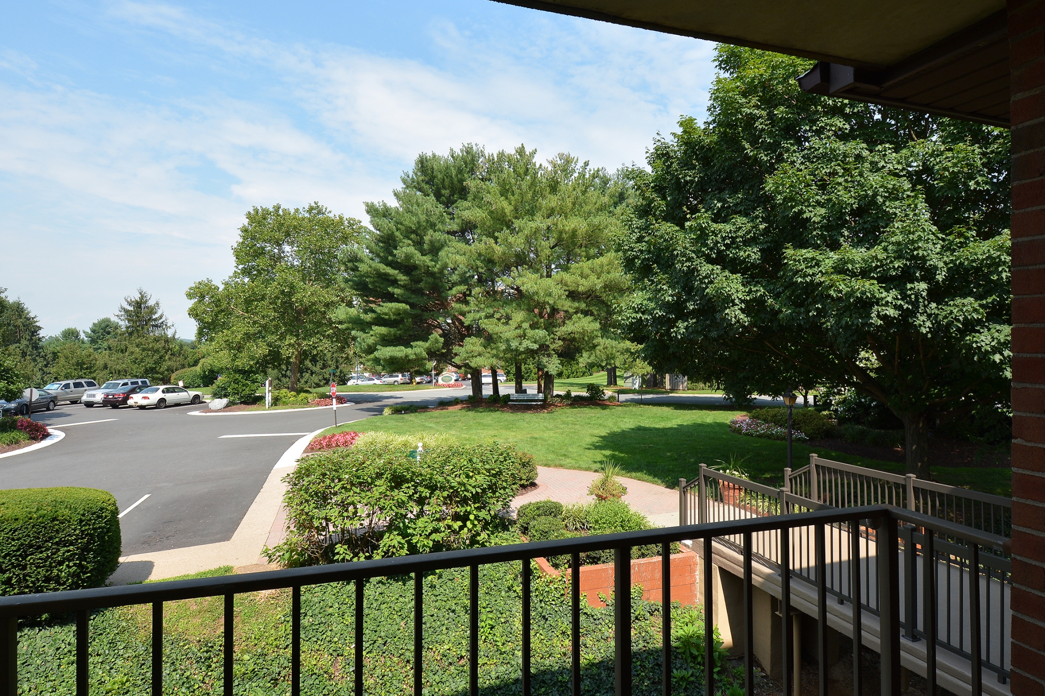 Fairway Park Sample Balcony View with Lush Landscaping | Apartments Near Wilmington DE