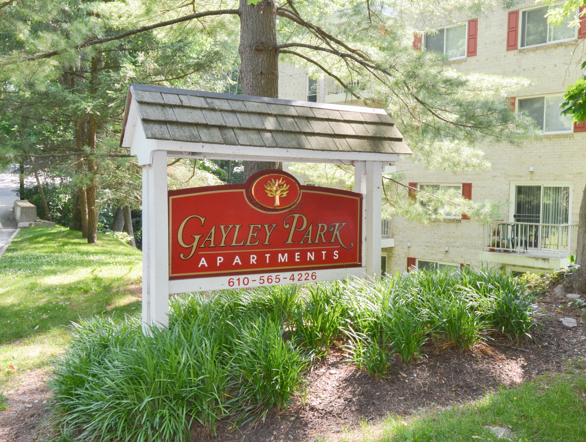 Red Welcome Sign | Apartments near Media, PA