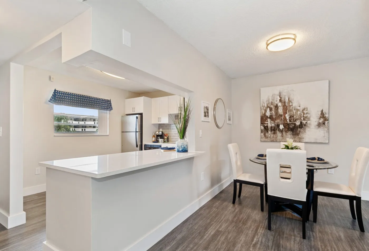 Aventura Oaks Miami, FL Skylake Apartment for Rent