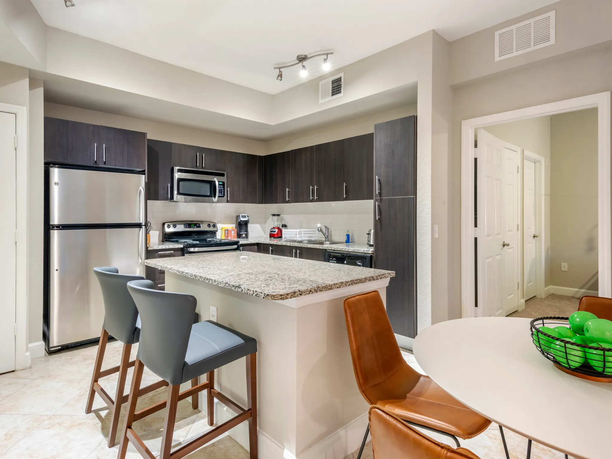 Apartment Dining