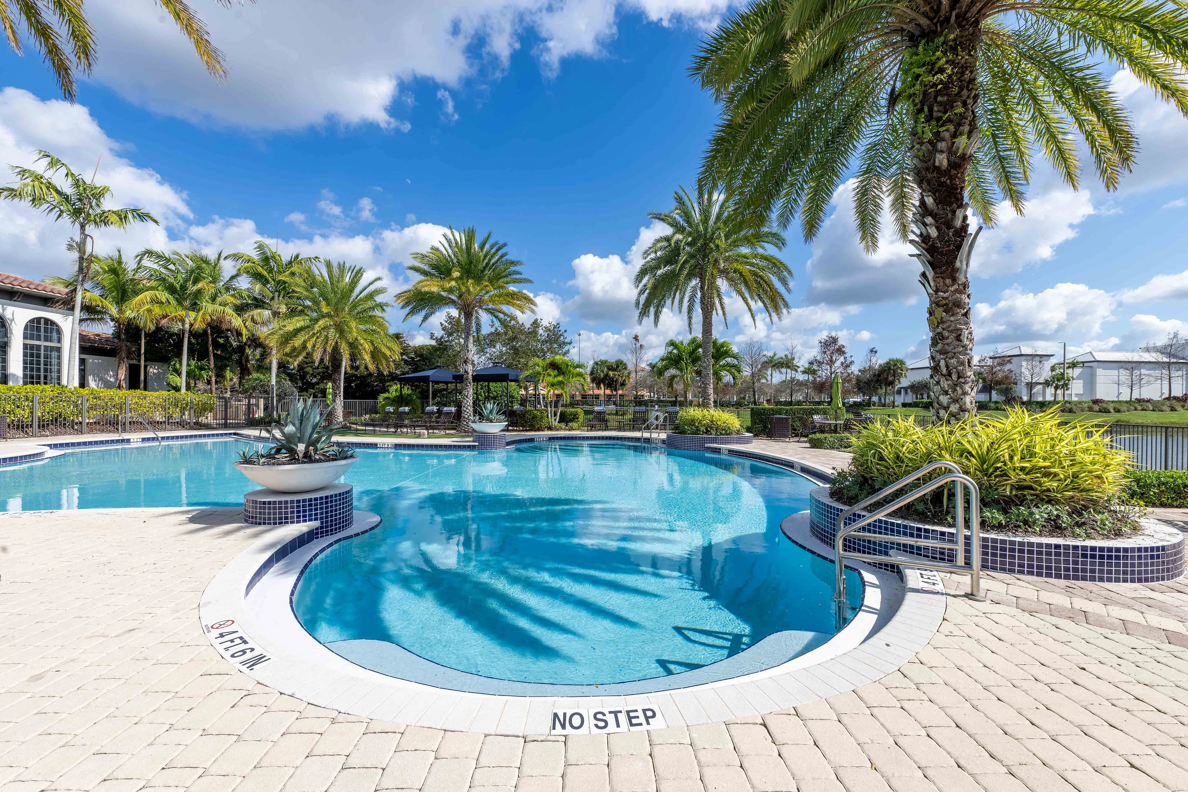 Resort-Style Pool