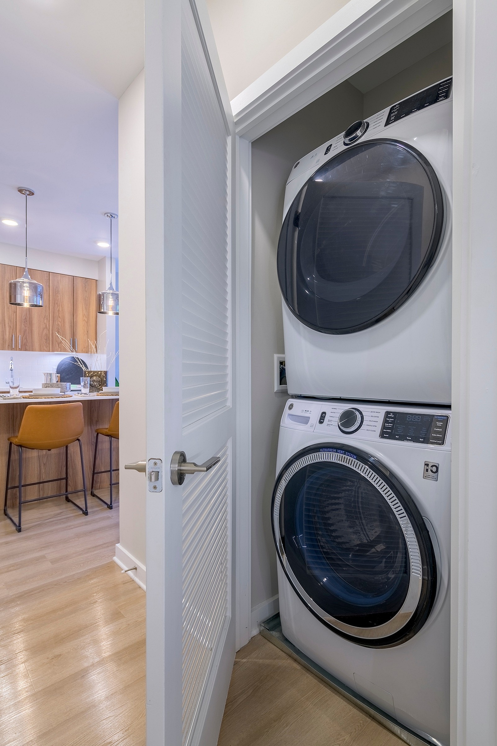 Model Apartment Washer and Dryer
