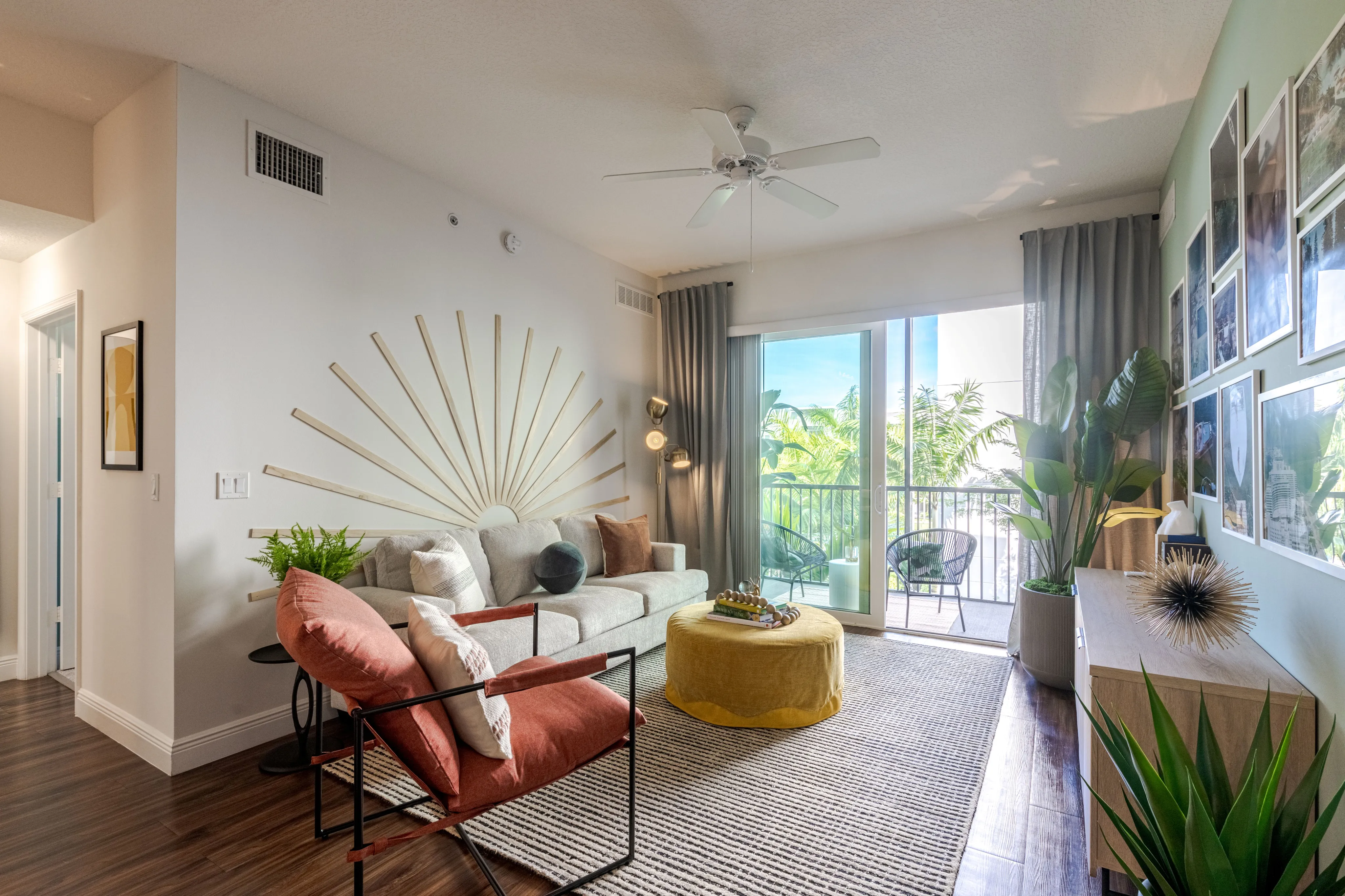 Model Living Room