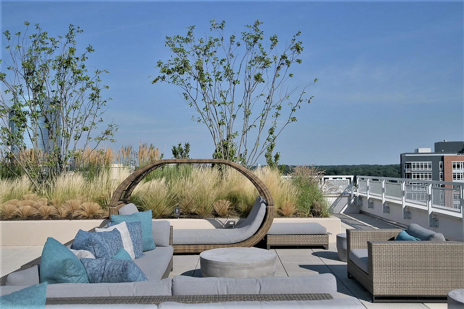 Outdoor rooftop gardens