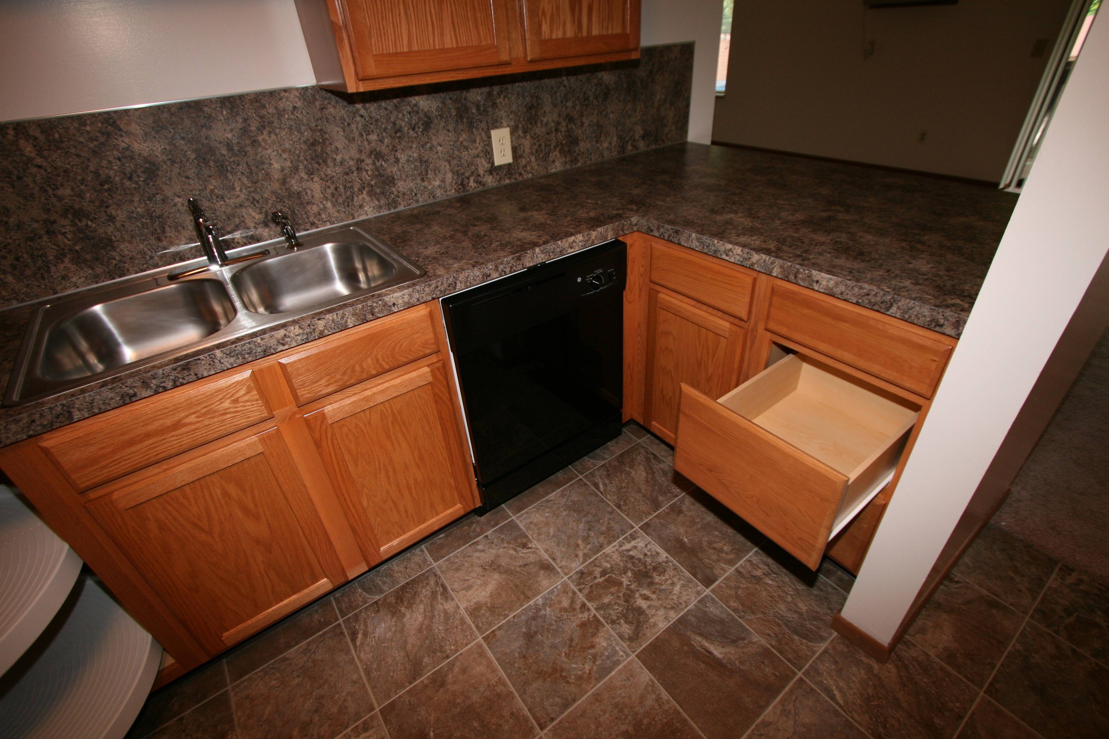 Chateau Village Apartments