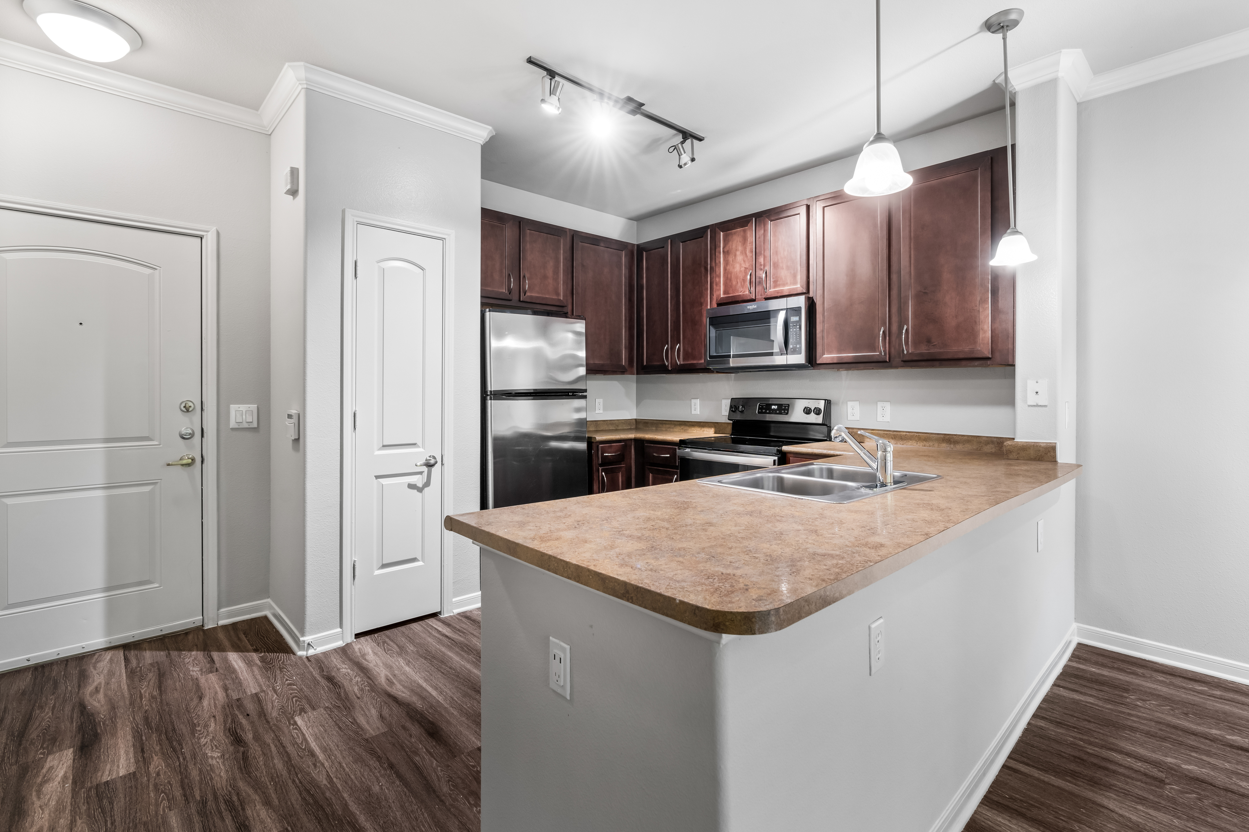 Luxury Living at Evergreen at Sterling Ridge-image