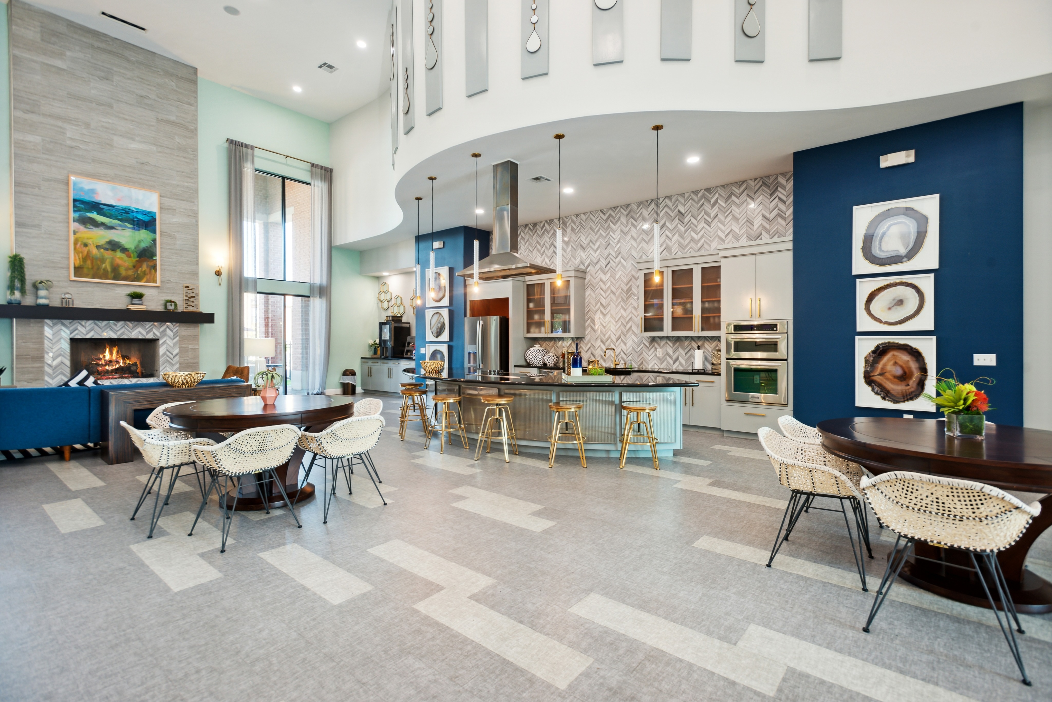 San Cierra Houston Apartments Official Site